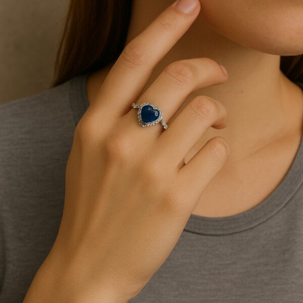Cherished Heart Ring (blue)