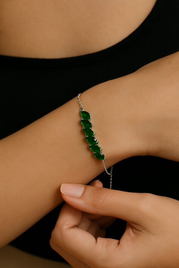 Lush Green Bracelet
