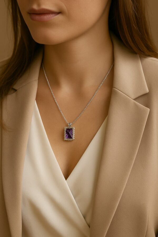The Amethyst Halo Necklace